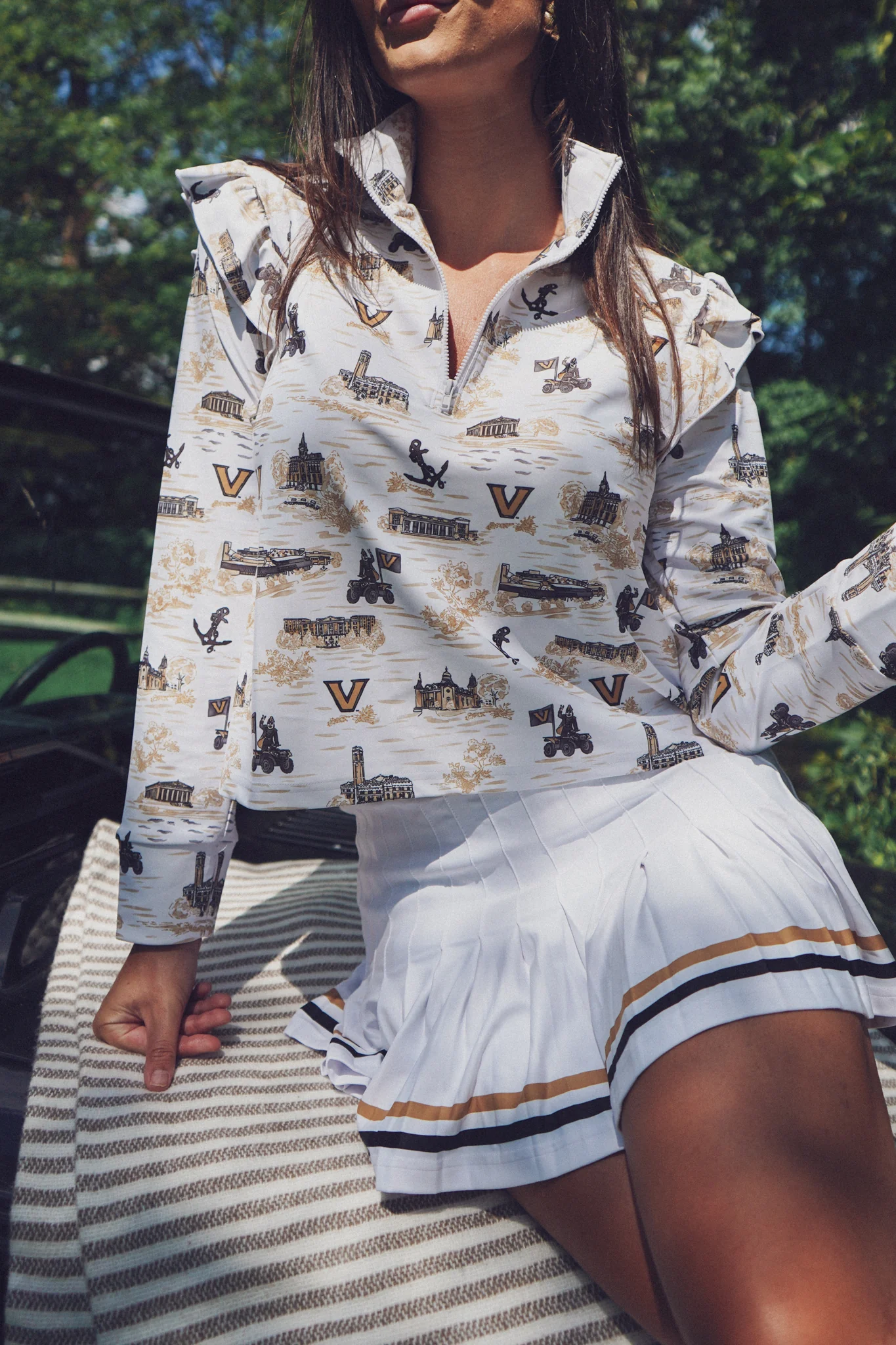 Grayson 1/4 Zip Pullover - Vanderbilt Toile - Image 3